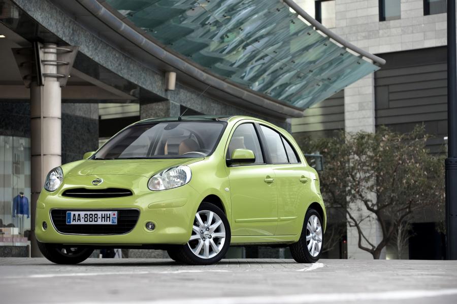  Nissan Micra 2010 года  (фото 31 из 70)